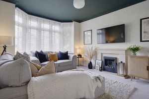 Lounge- click for photo gallery